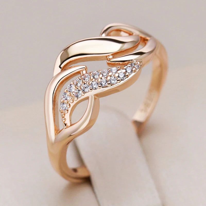 Sophisticated 585 Rose Gold Geometric Ring with Natural Zircon Accents