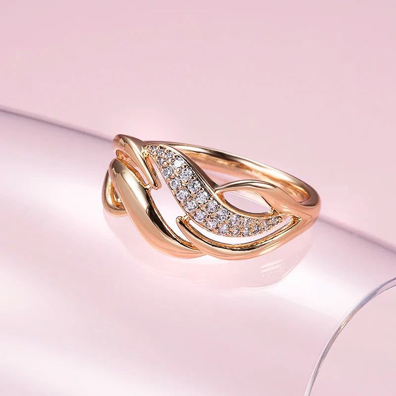 Sophisticated 585 Rose Gold Geometric Ring with Natural Zircon Accents