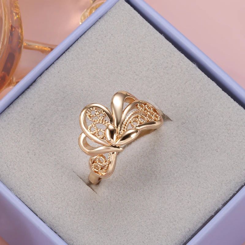 Sophisticated 585 Rose Gold Vintage Flower Weaving Cocktail Ring