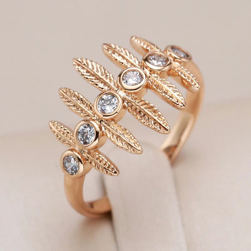 Sophisticated 585 Rose Gold Vintage Ring with Natural Zircon Accent