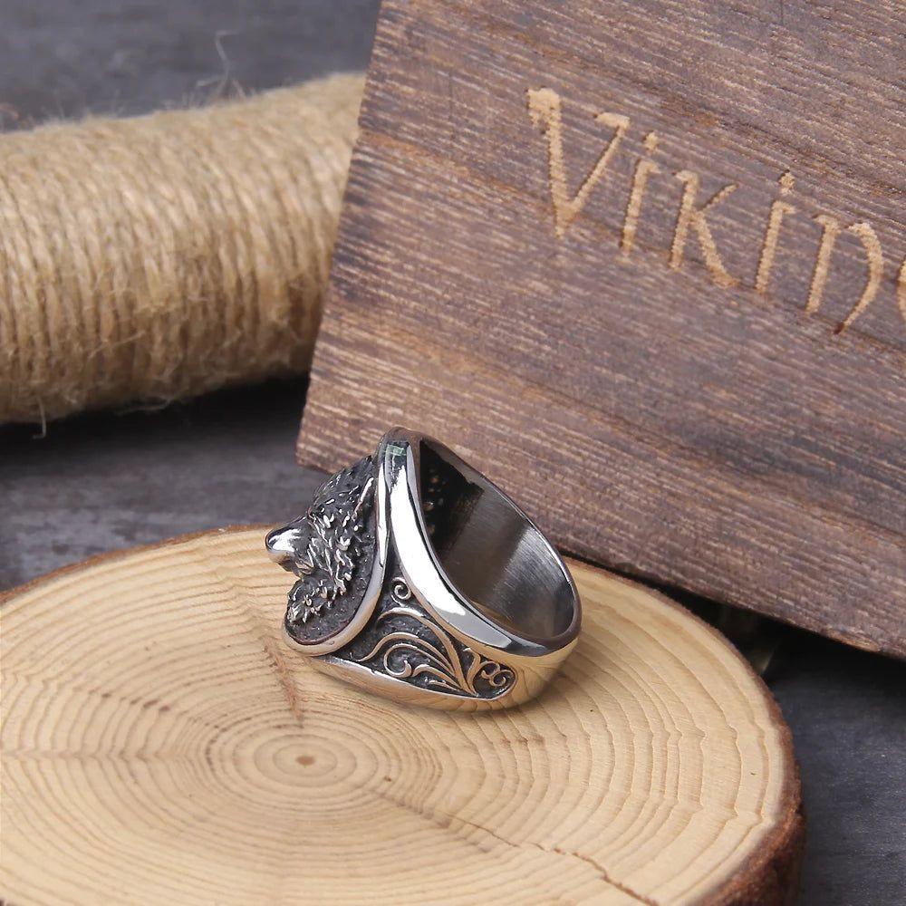 Stainless Steel Viking Wolf Ring with Wooden Gift Box - Timeless Men's Jewelry