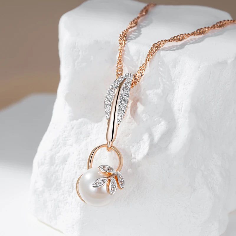 Stunning Boho Crystal Flower and Pearl Pendant Necklace in 585 Rose Gold and Silver