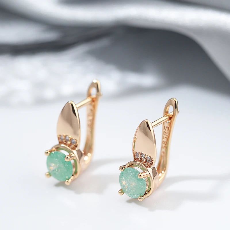 Stunning Emerald Round Cut Zircon Clip Earrings in 585 Rose Gold with Natural White Zircon for Fashionable Occasions