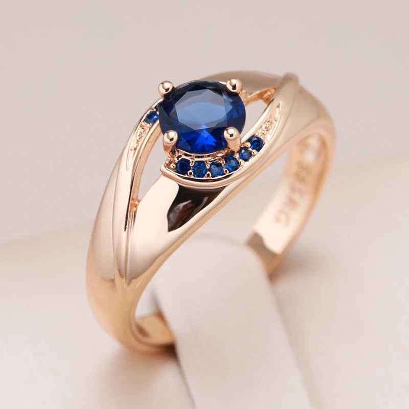 Stunning Geometric Blue Zircon Ring in 585 Rose Gold Finish - Luxurious Cocktail Jewelry