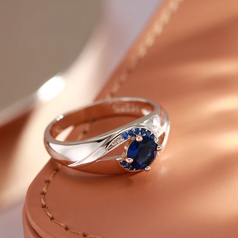 Stunning Geometric Blue Zircon Ring in 585 Rose Gold Finish - Luxurious Cocktail Jewelry