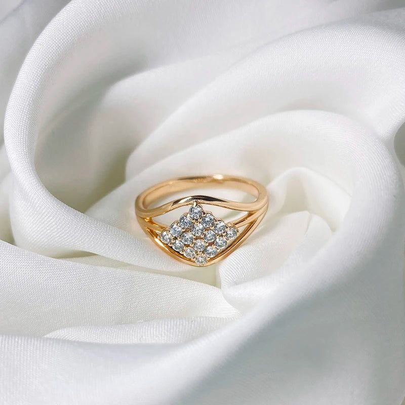 Stunning Vintage-Style 585 Rose Gold Geometric Ring with Natural Zircon Inlay