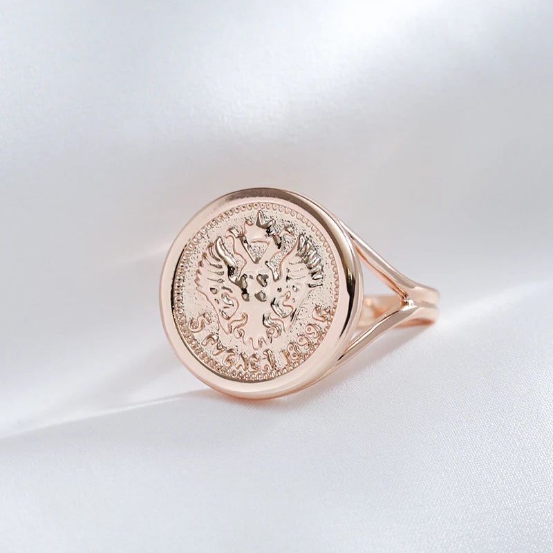 Stylish 585 Rose Gold Antique Cocktail Ring with Carved Totem Design and Natural Cubic Zirconia