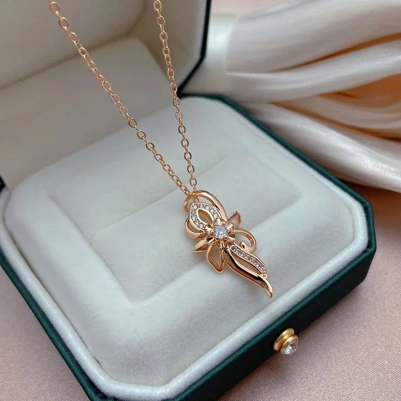 Stylish 585 Rose Gold Crystal Floral Pendant Necklace with Natural Zircon Accents