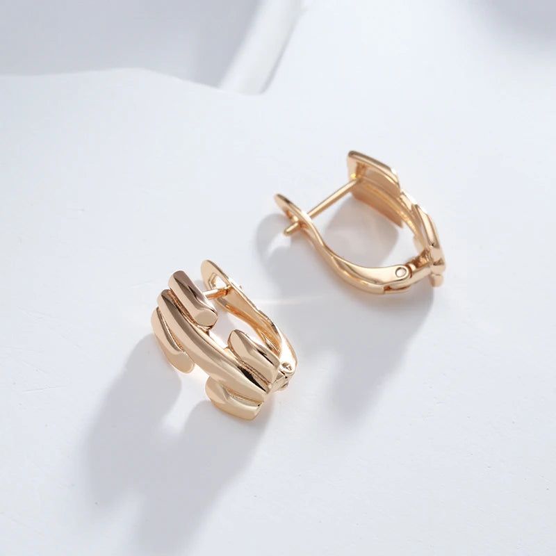 Stylish 585 Rose Gold Square Dangle Earrings - High-Quality Fashion Jewelry