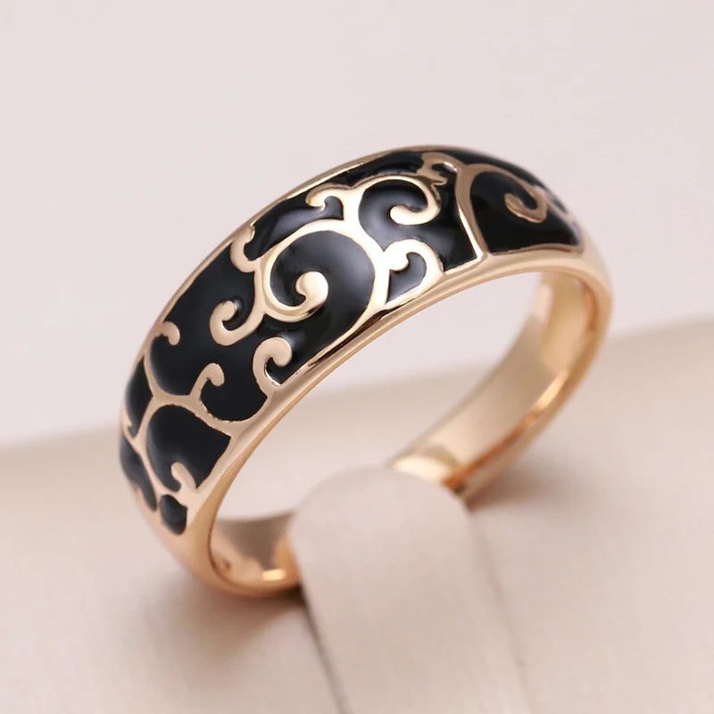 Stylish 585 Rose Gold and Black Enamel Geometric Cocktail Ring