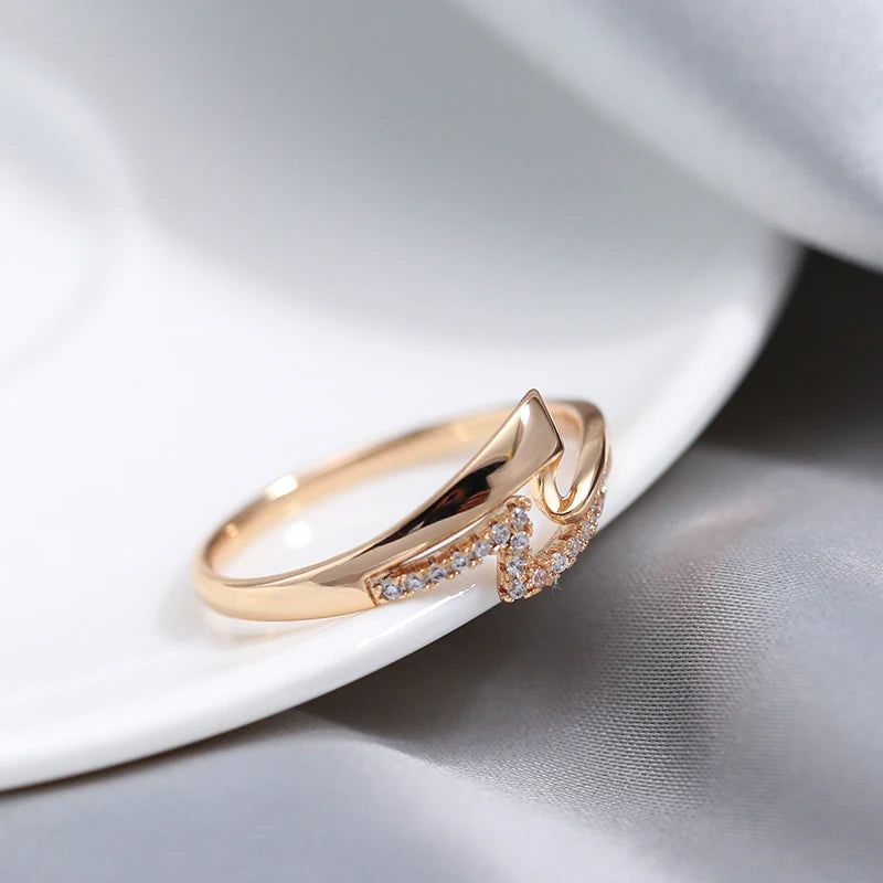 Stylish Geometric 585 Rose Gold Ring with Natural Zircon - Minimalist Fashion Jewelry