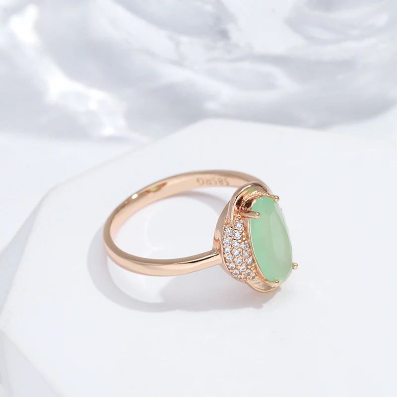 Stylish Geometric Emerald Cut Oval Zircon Ring in Luxury 585 Rose Gold