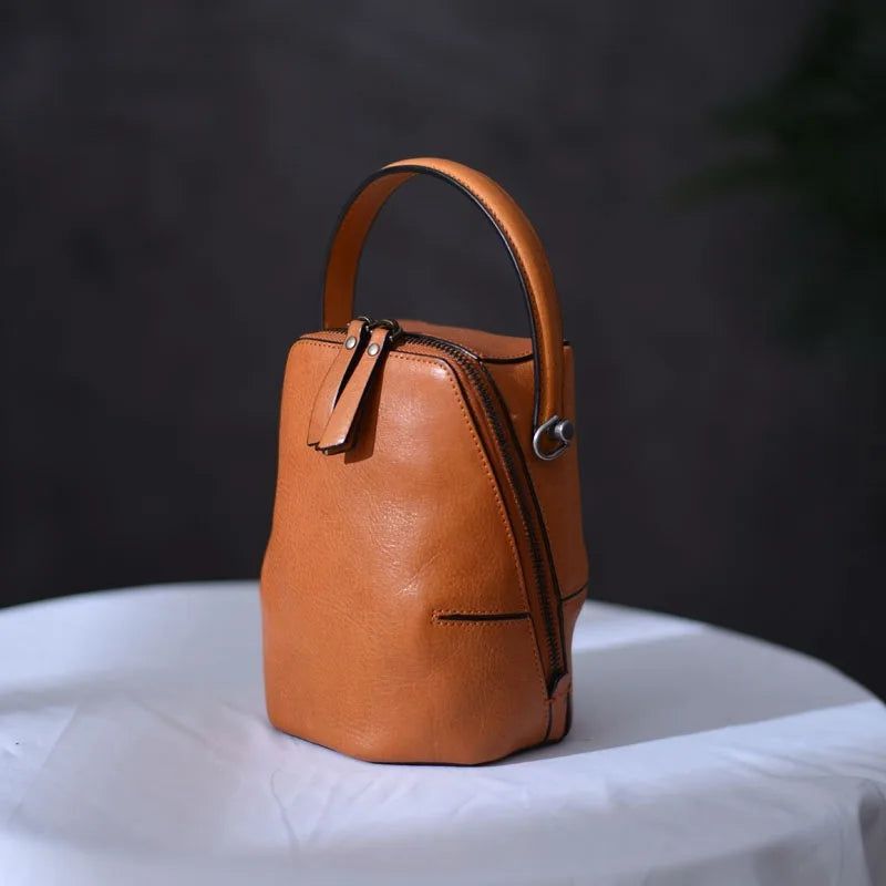 Stylish Retro Genuine Leather Women's Bucket Bag - Premium Soft Cowhide Shoulder Handbag