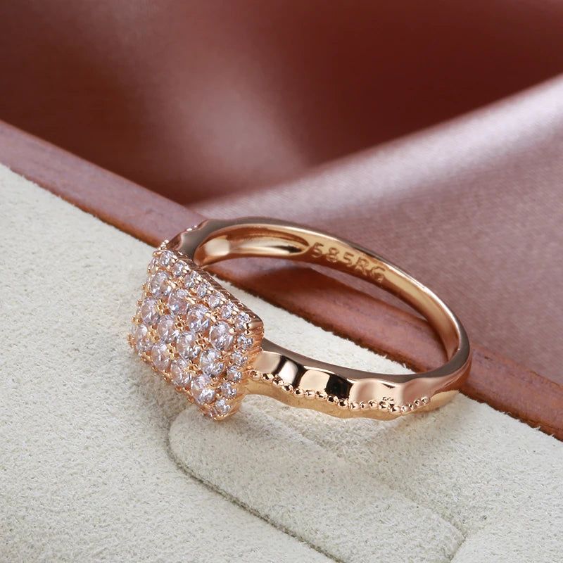 Stylish Retro Zircon Ring in 585 Rose Gold - Luxury Women's Jewelry