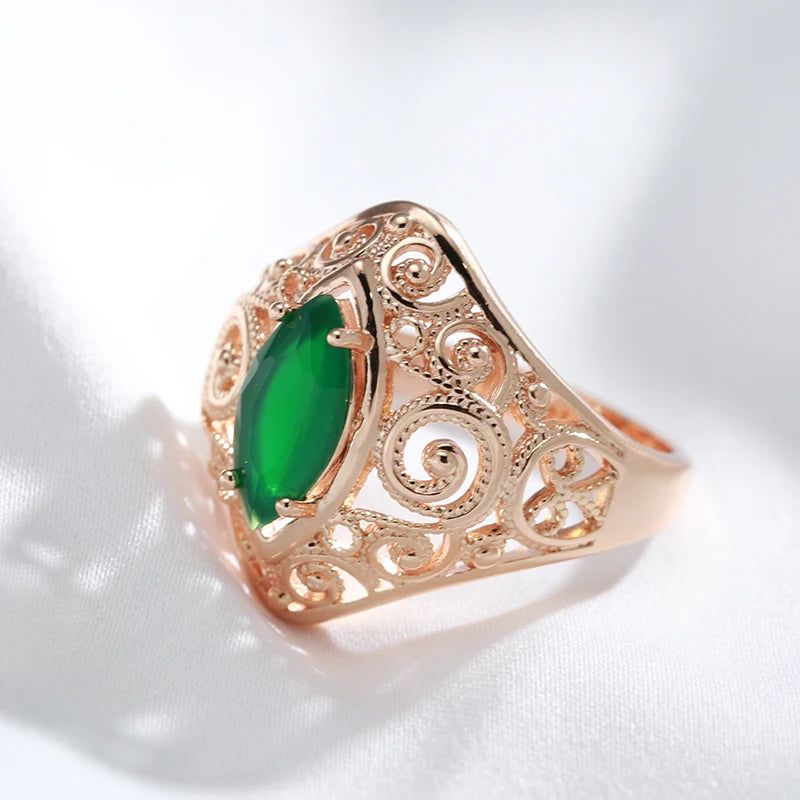 Stylish Rhombus Green Zircon Ring in 585 Rose Gold Color - Unique Fashion Jewelry