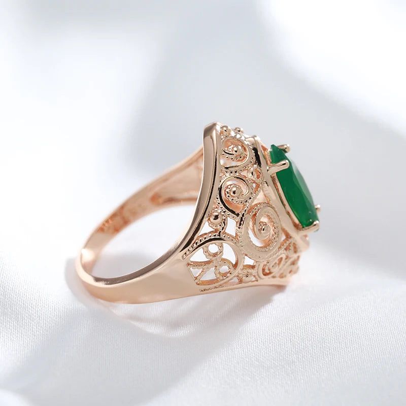 Stylish Rhombus Green Zircon Ring in 585 Rose Gold Color - Unique Fashion Jewelry