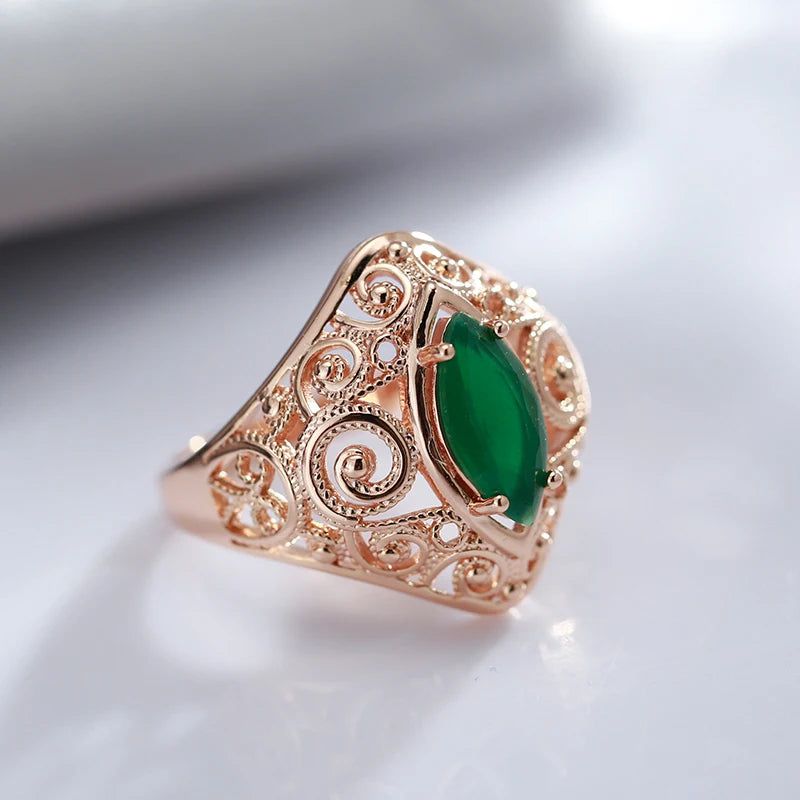 Stylish Rhombus Green Zircon Ring in 585 Rose Gold Color - Unique Fashion Jewelry