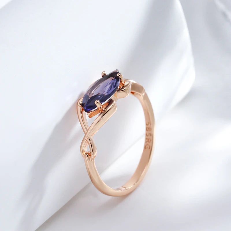 Stylish Rhombus Shaped Purple Natural Zircon Ring in Luxurious 585 Rose Gold Finish