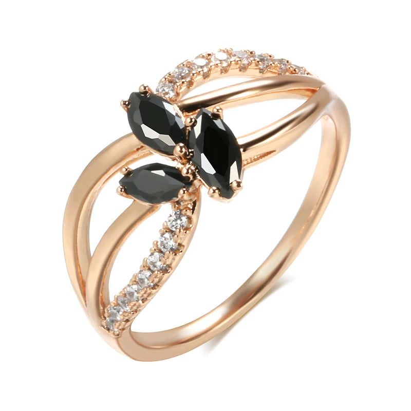 Stylish Rose Gold Black Zircon Cocktail Ring with Crystal Floral Design