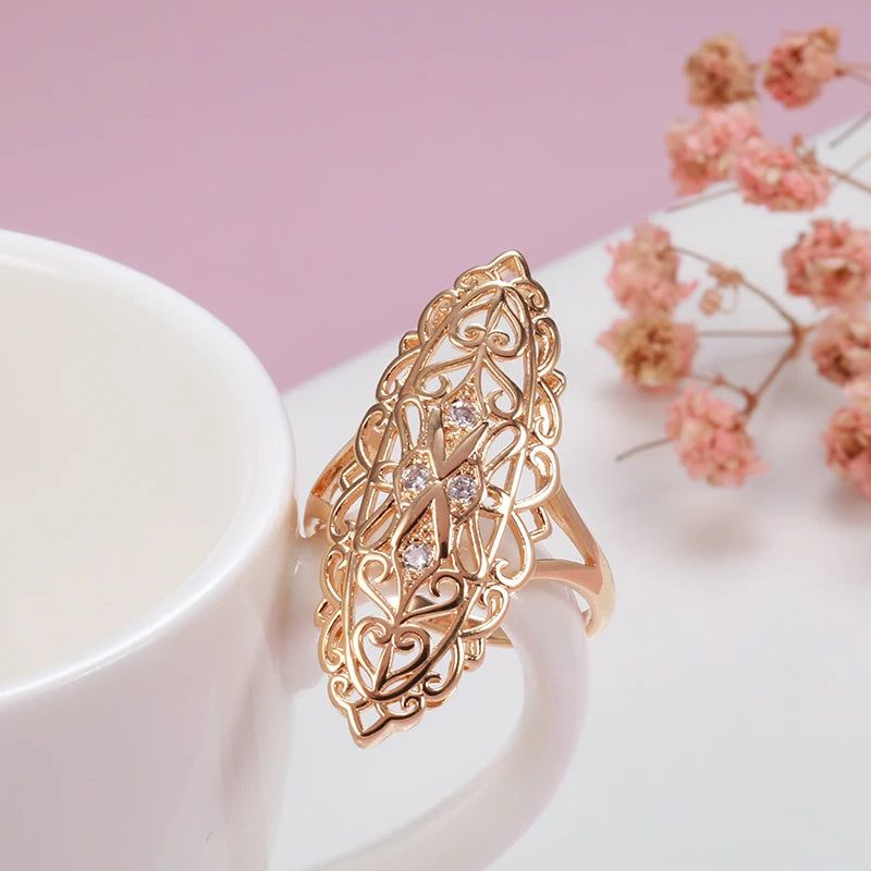 Stylish Rose Gold Cocktail Ring with Natural Zircon - Trendy Fashion Jewelry