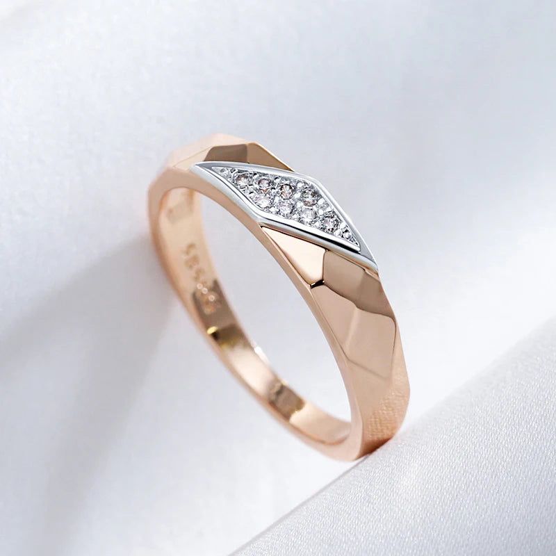 Stylish Rose Gold and Silver Zircon Cocktail Ring with Unique Geometric Design