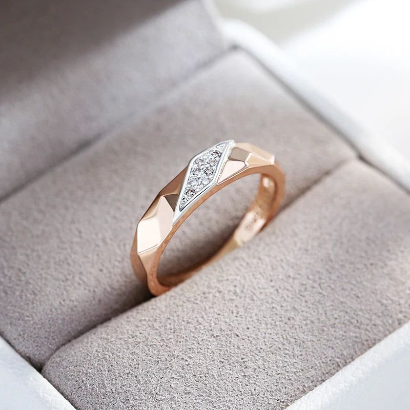 Stylish Rose Gold and Silver Zircon Cocktail Ring with Unique Geometric Design