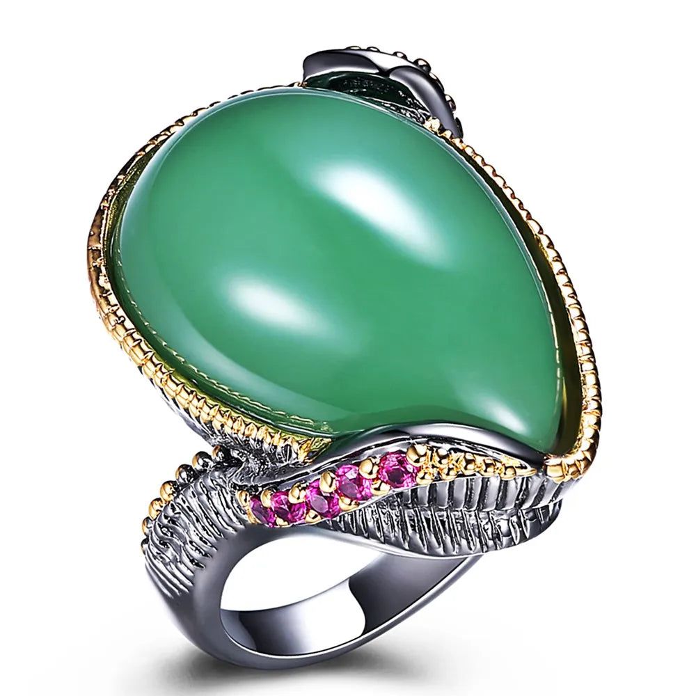 Stylish Vintage Green and Fuchsia Zircon Cocktail Ring with Golden Edges