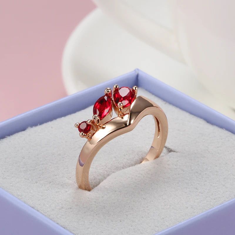 Stylish Vintage Red Zircon Cocktail Ring in 585 Rose Gold