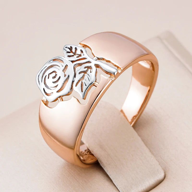 Stylish Vintage Rose Flower Cocktail Ring in 585 Rose Gold and Silver Mix