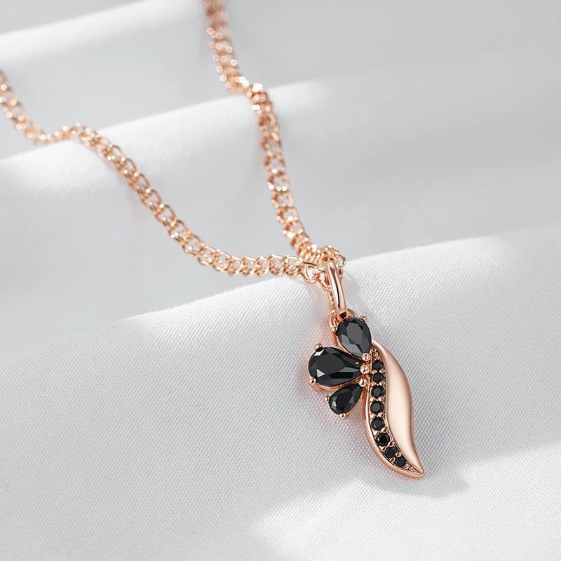 Stylish Vintage Rose Gold Crystal Flower Pendant Necklace with Black Natural Zircon