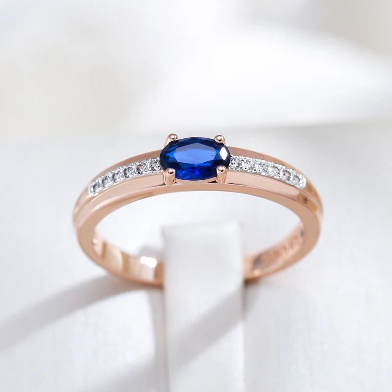 Stylish Vintage Rose Gold and Silver Ring with Blue Natural Zircon