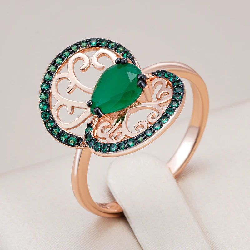 Tasteful Hot Green Zircon Flower Ring in 585 Rose Gold and Black Plating - Vintage Punk Style