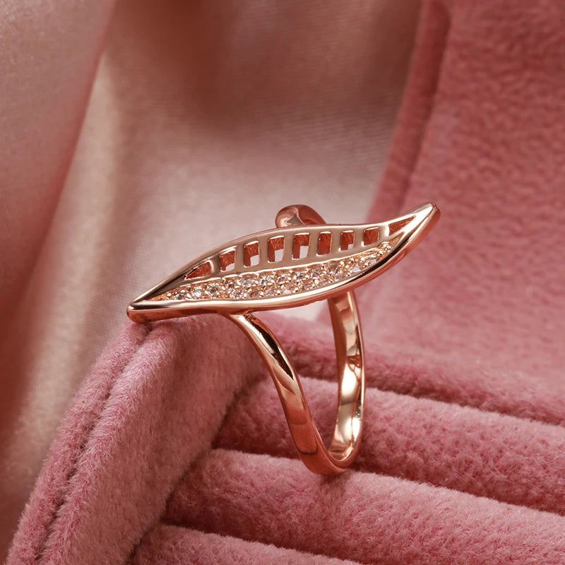 Tasteful Leaf Design 585 Rose Gold Ring with Micro Wax Inlay and Natural Zircon for Fashion-forward Jewelry Lovers