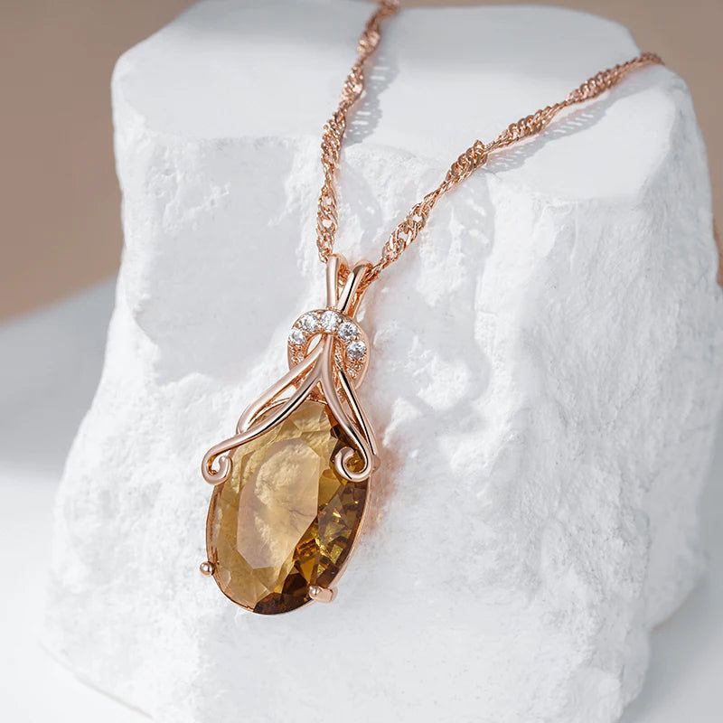 Tasteful Light Brown Natural Zircon Oval Pendant Necklace in 585 Rose Gold - High-Quality Fashion Jewelry