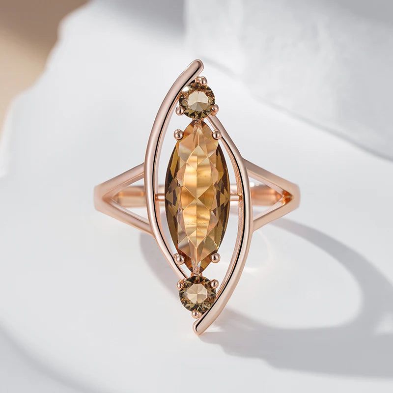 Tasteful Light Brown Natural Zircon Rhombus Ring in 585 Rose Gold - Premium Quality Jewelry