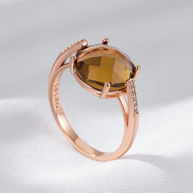 Tasteful Light Brown Natural Zircon Ring in 585 Rose Gold Finish - Stylish High-Quality Jewelry