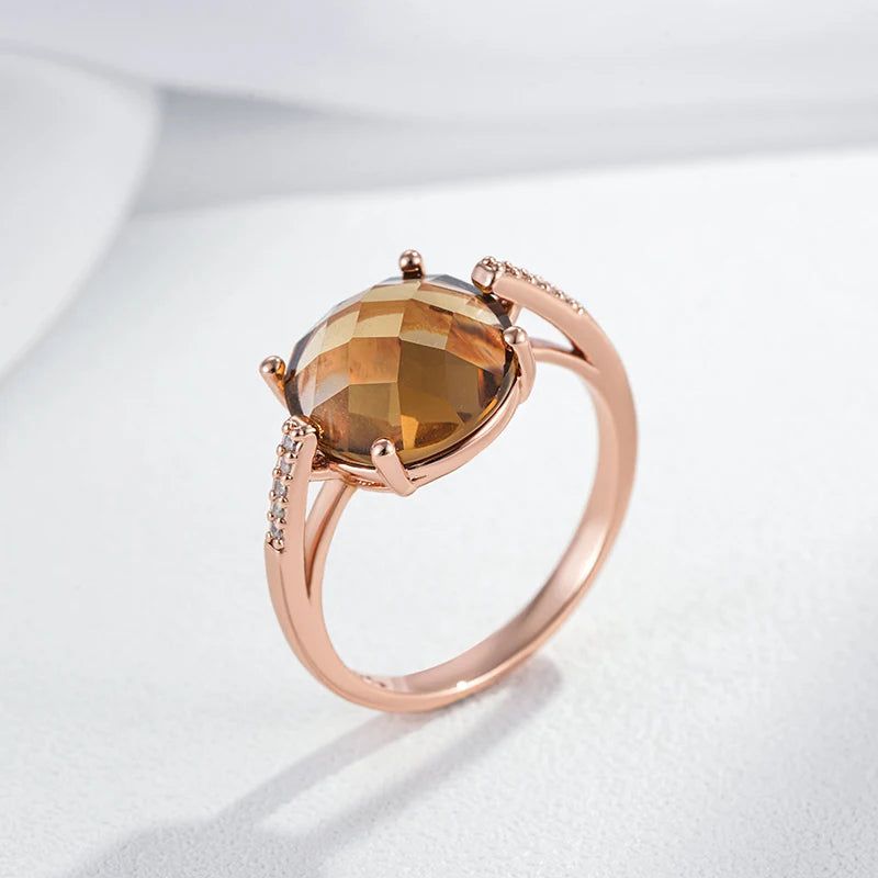 Tasteful Light Brown Natural Zircon Ring in 585 Rose Gold Finish - Stylish High-Quality Jewelry