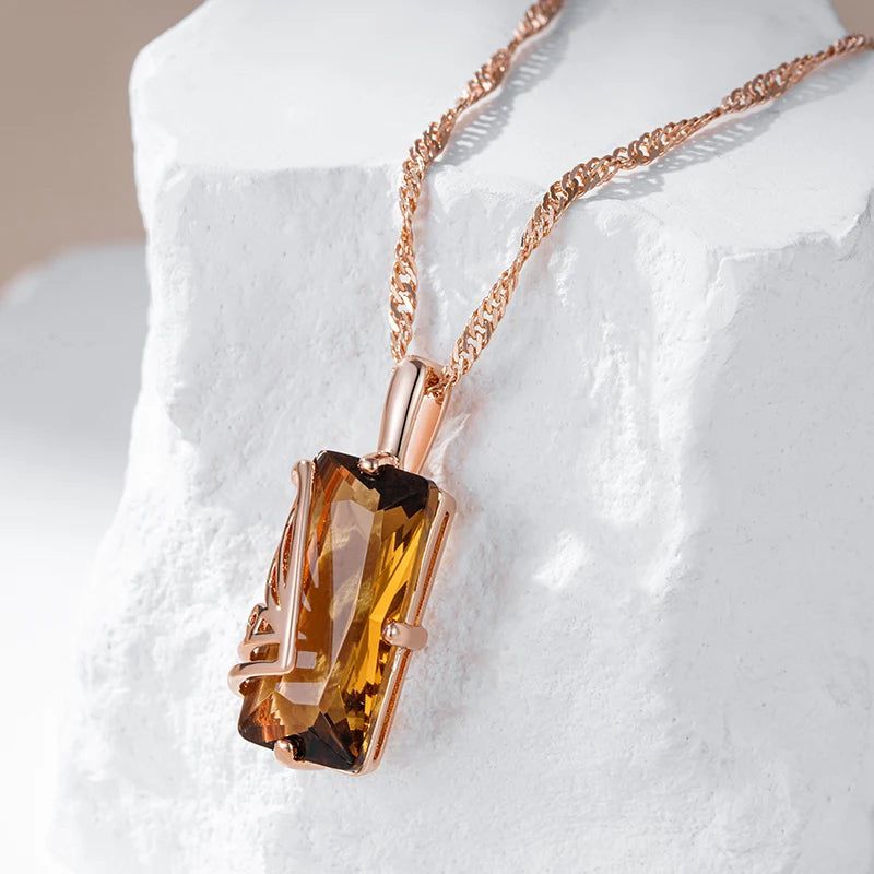 Tasteful Light Brown Natural Zircon Square Pendant Necklace in 585 Rose Gold Plating