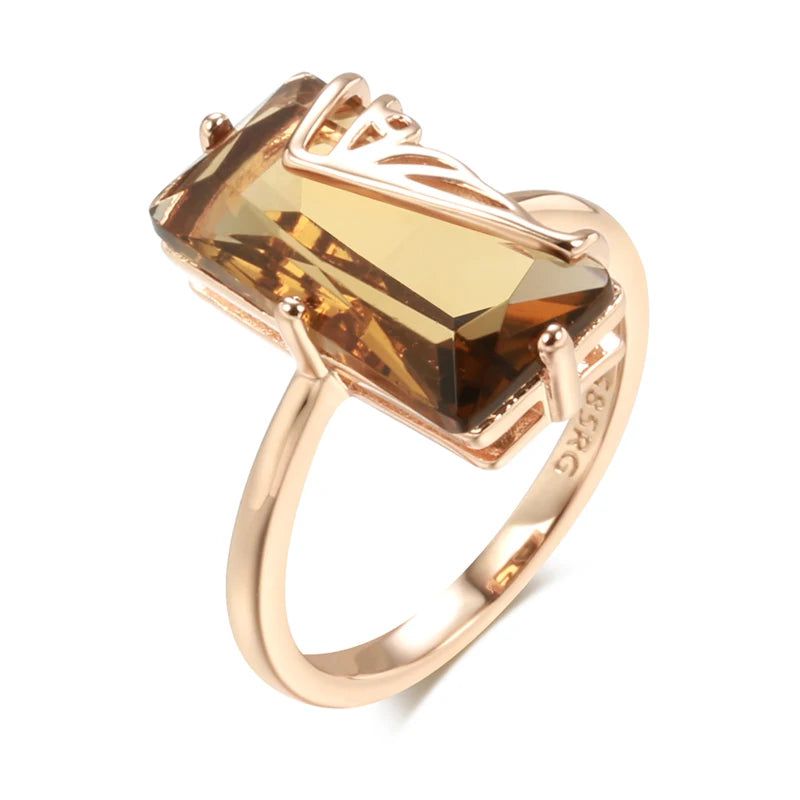 Tasteful Light Brown Natural Zircon Square Ring in 585 Rose Gold - High-Quality Fashion Jewelry