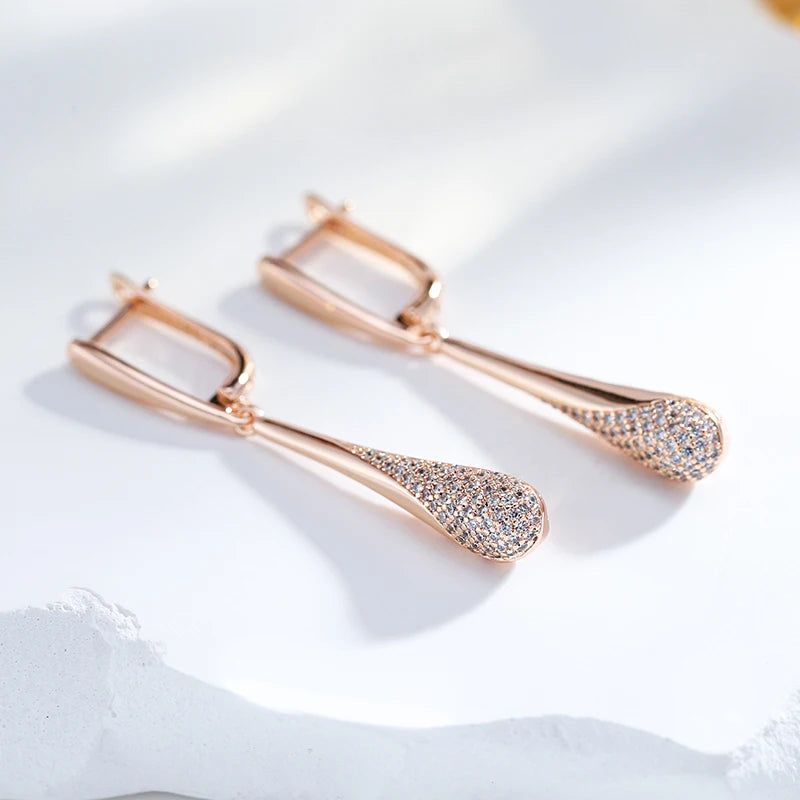 Tasteful Long Dangle Earrings with Sparkling Natural Zircon in 585 Rose Gold