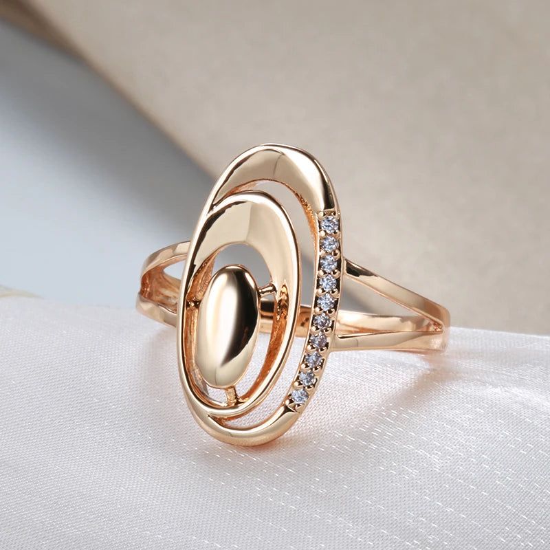 Tasteful Minimalist 585 Rose Gold Ring with Natural Zircon - Uniquely Designed Fashion Jewelry