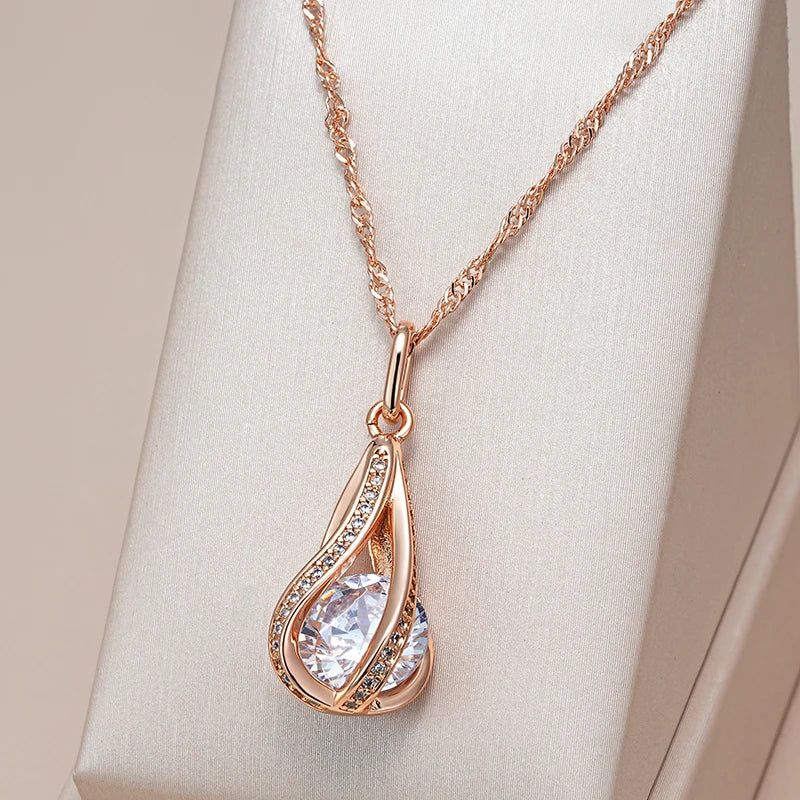 Tasteful Natural Zircon Rose Gold Pendant Necklace - Luxury Vintage Jewelry