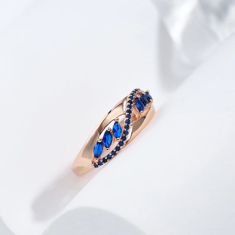 Tasteful Purple Zircon Cocktail Ring in Luxurious 585 Gold Plating - Unique Jewelry Accessory