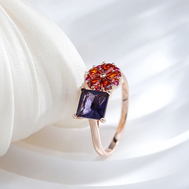 Tasteful Purple Zircon Flower Ring in 585 Rose Gold - Vintage Cocktail Jewelry