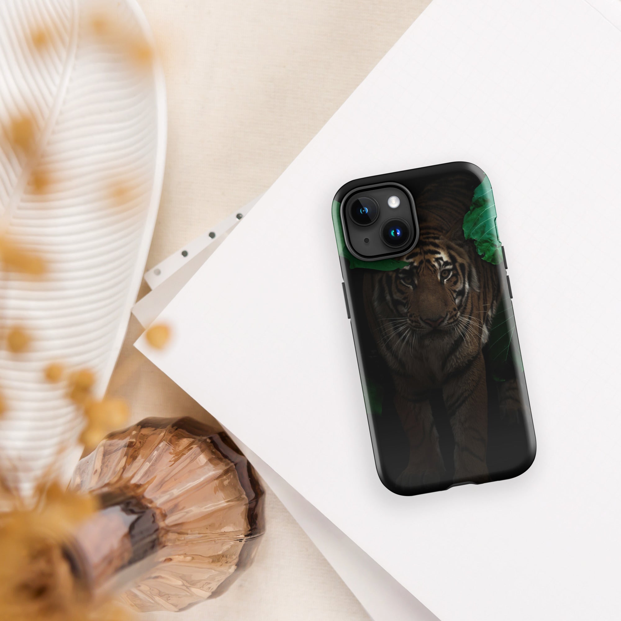 Tough Case for iPhone® iPhone 15 Cat in Darkness Design