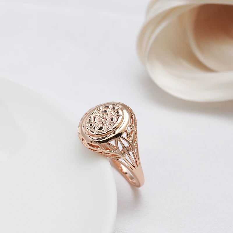 Trendy 585 Rose Gold Geometric Cocktail Rings - Stylish Round Jewelry