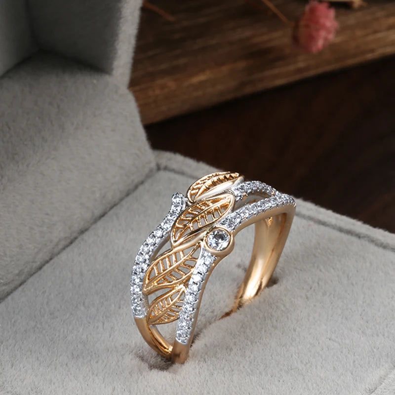 Trendy Rose Gold Floral Zircon Cocktail Ring - 585 Micro-Wax Inlay Jewelry