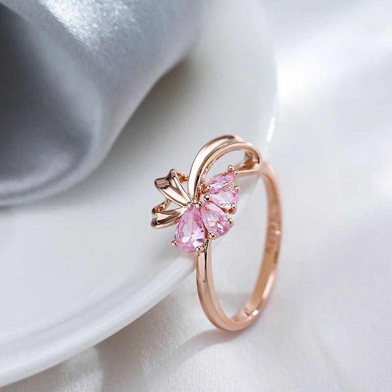 Trendy Vintage Hot Pink Natural Zircon Cocktail Ring in 585 Rose Gold