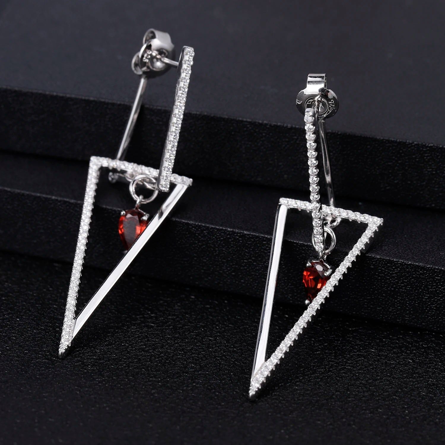 Triangle 925 Sterling Silver Chic Earrings Red Garnet Drop