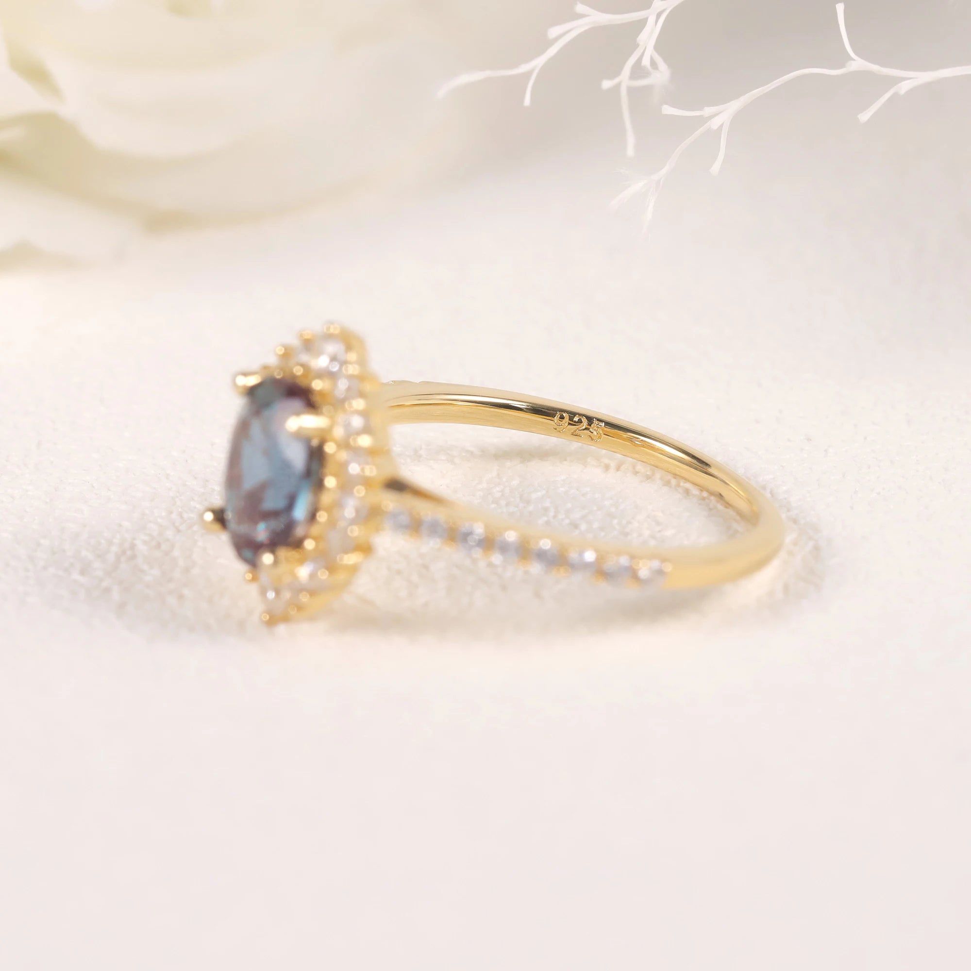 Unique Oval Cut Alexandrite Birthstone Ring Gold 925 Sterling Silver Cluster Halo Ring for Women